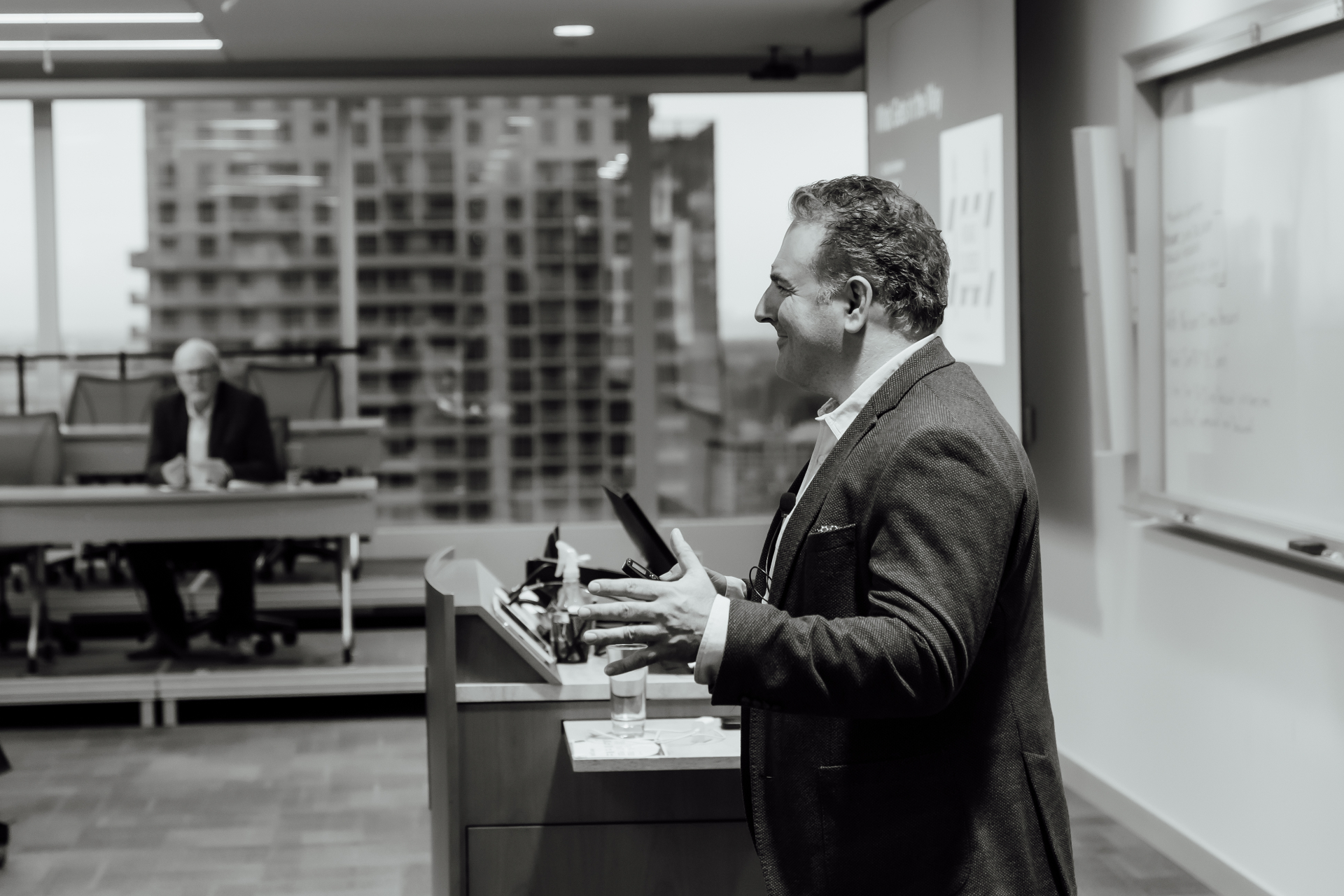 Achille Ettorre presenting